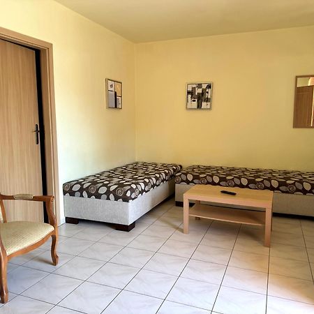 פאטינצ'ה Apartmany Hawaii מראה חיצוני תמונה